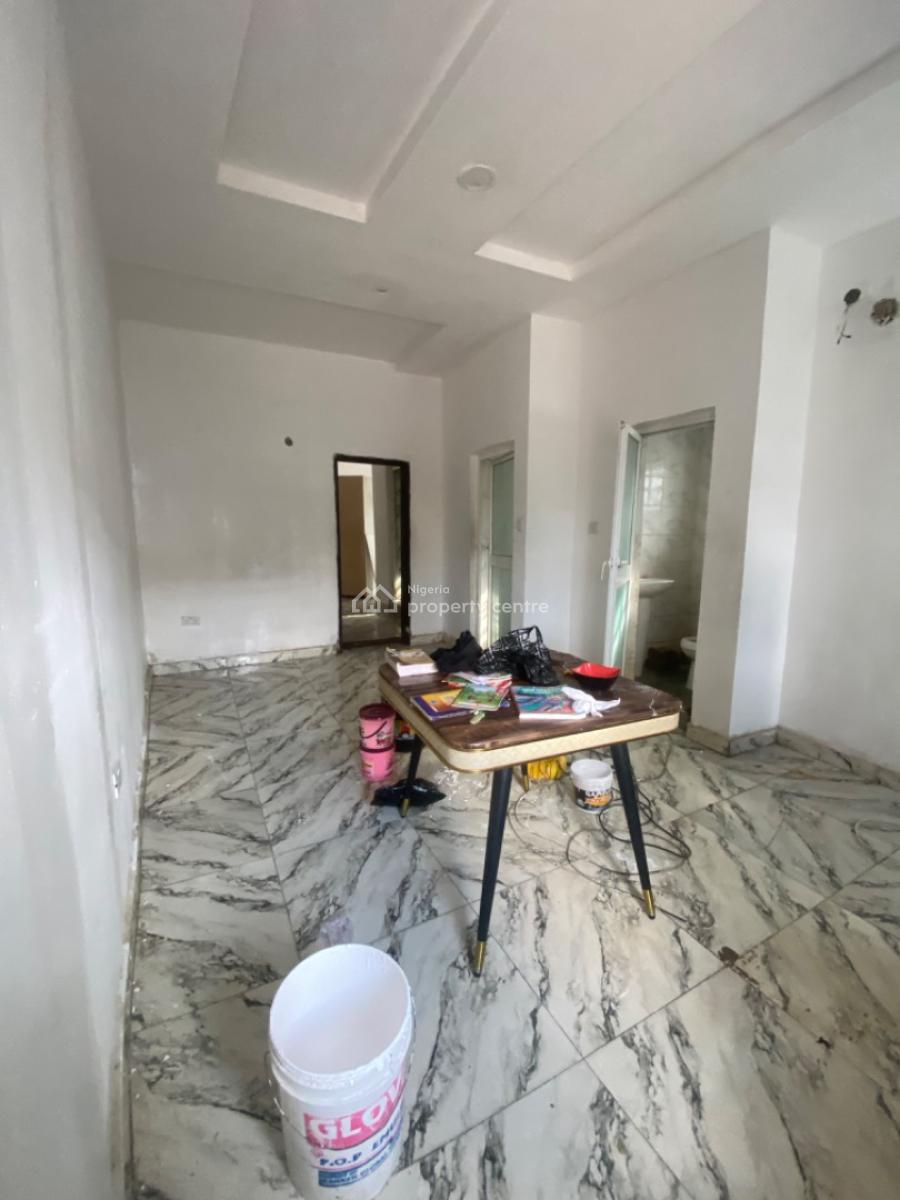 Newly Out Spacious Mini Flat in The Heart of Lekki, Opposite Shoprite, Ologolo, Lekki, Lagos, Flat / Apartment for Rent