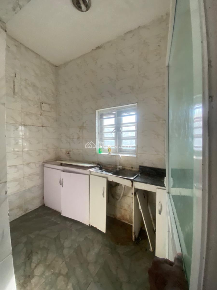 Newly Out Spacious Mini Flat in The Heart of Lekki, Opposite Shoprite, Ologolo, Lekki, Lagos, Flat / Apartment for Rent
