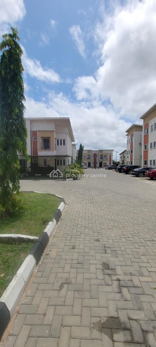 Nicely Furnished Mini Flat in a Gated Community Estate, Urban Shelter, Within Abraham Adesanya Estate, Ajah, Lagos, Mini Flat (room and Parlour) for Rent