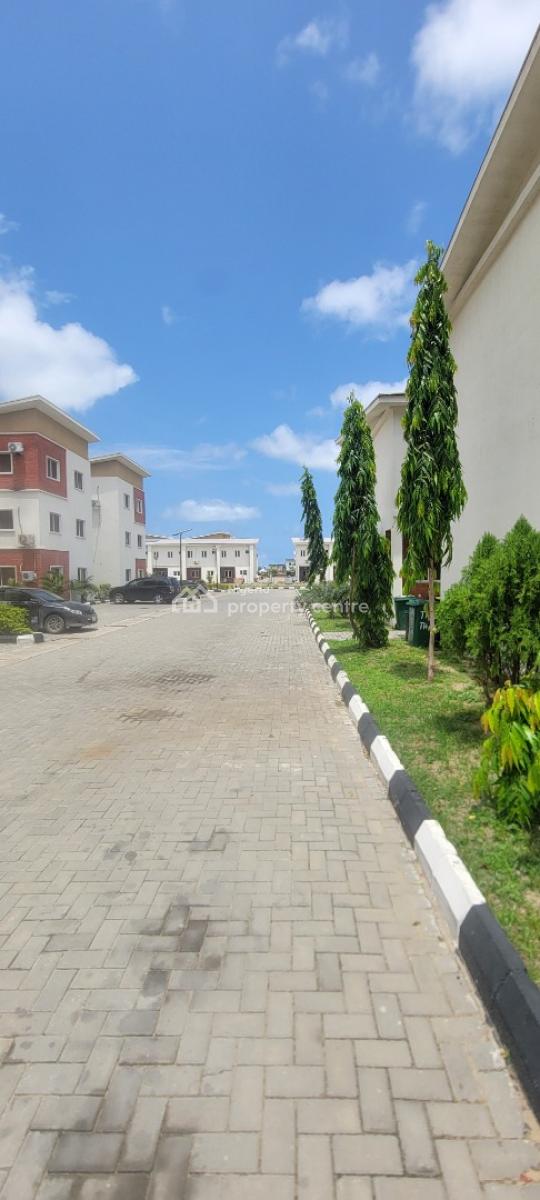 Nicely Furnished Mini Flat in a Gated Community Estate, Urban Shelter, Within Abraham Adesanya Estate, Ajah, Lagos, Mini Flat (room and Parlour) for Rent