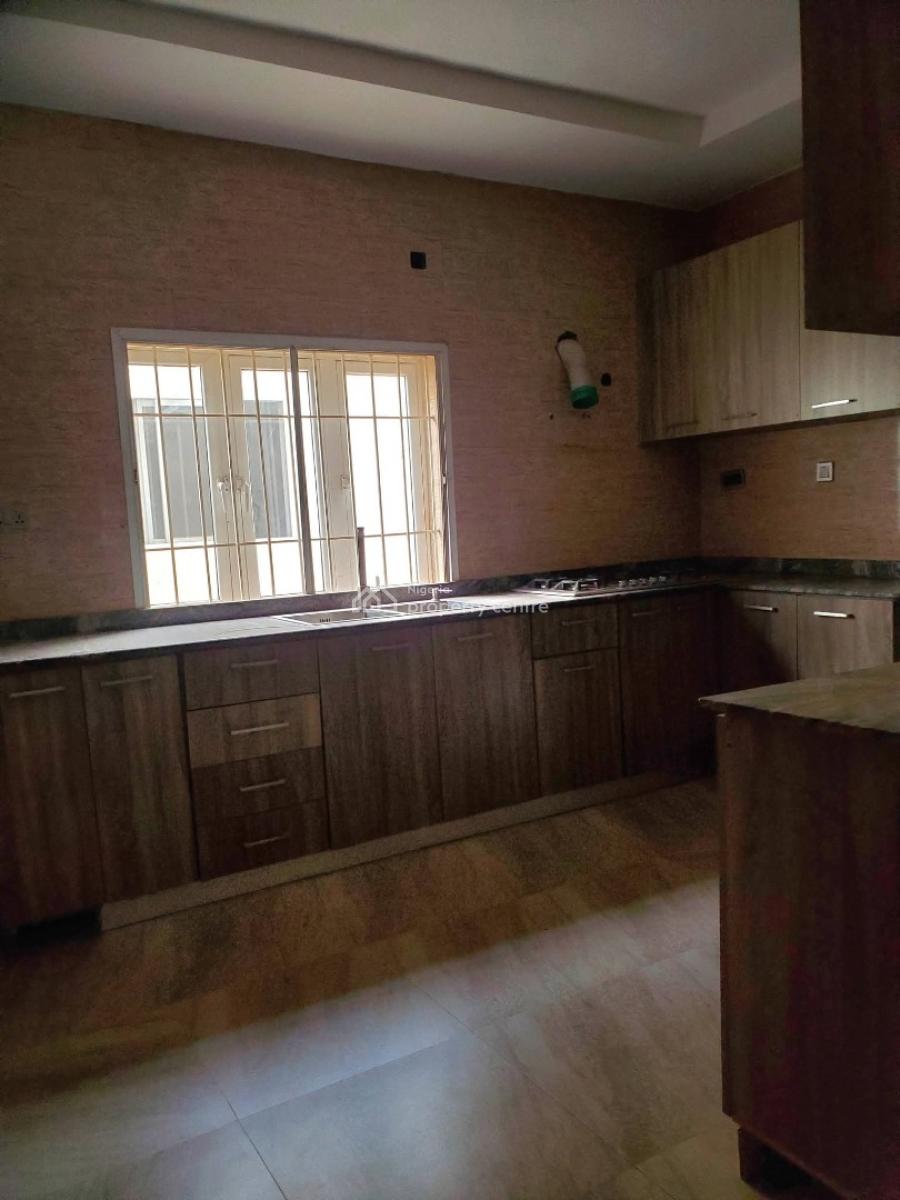 Spacious and Tastefully Finished 5 Bedroom Duplex + 2 Rooms Bq, Asokoro District, Abuja, Detached Duplex for Rent
