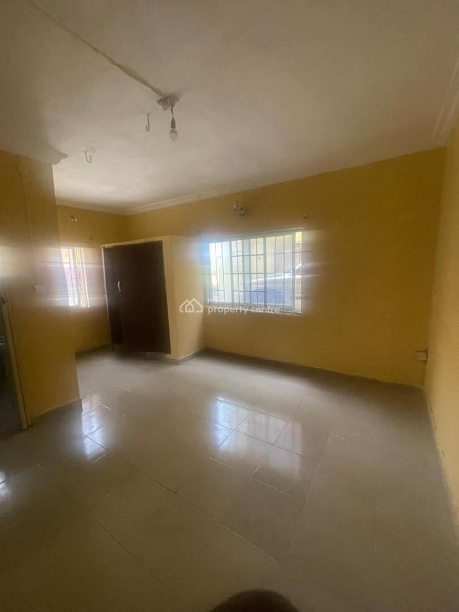 Spacious and Clean 2 Bedroom Apartment, Gra Phase 1, Magodo, Lagos, Flat / Apartment for Rent