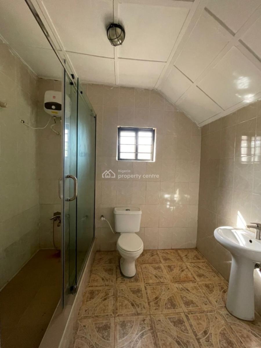 Spacious Studio Apartment Upstairs  with 24hrs Light and Clean Running, Ikota Villa, Lekki, Lagos, Flat / Apartment for Rent