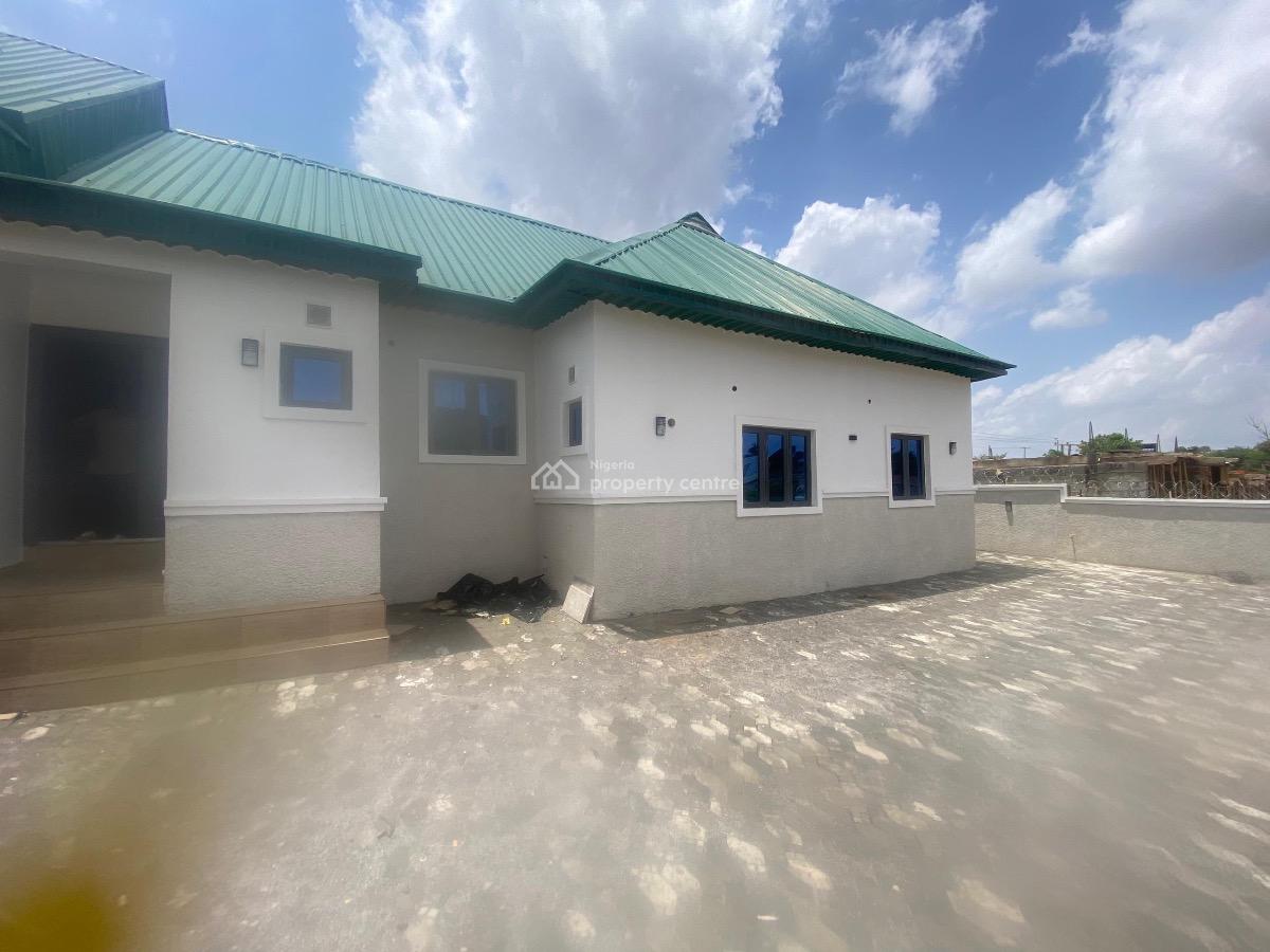Standard 2 Bedrooms Bungalow, Galadimawa, Abuja, Detached Bungalow for Rent