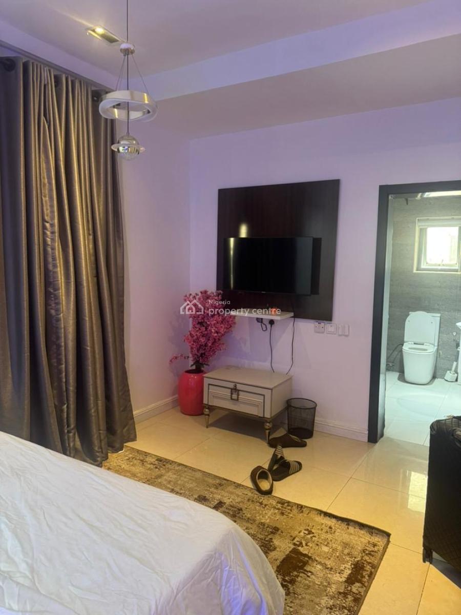 *pent Floor Fully Furnished 2bed Available, Lekki Right, Lekki Phase 1, Lekki, Lagos, Flat / Apartment for Rent