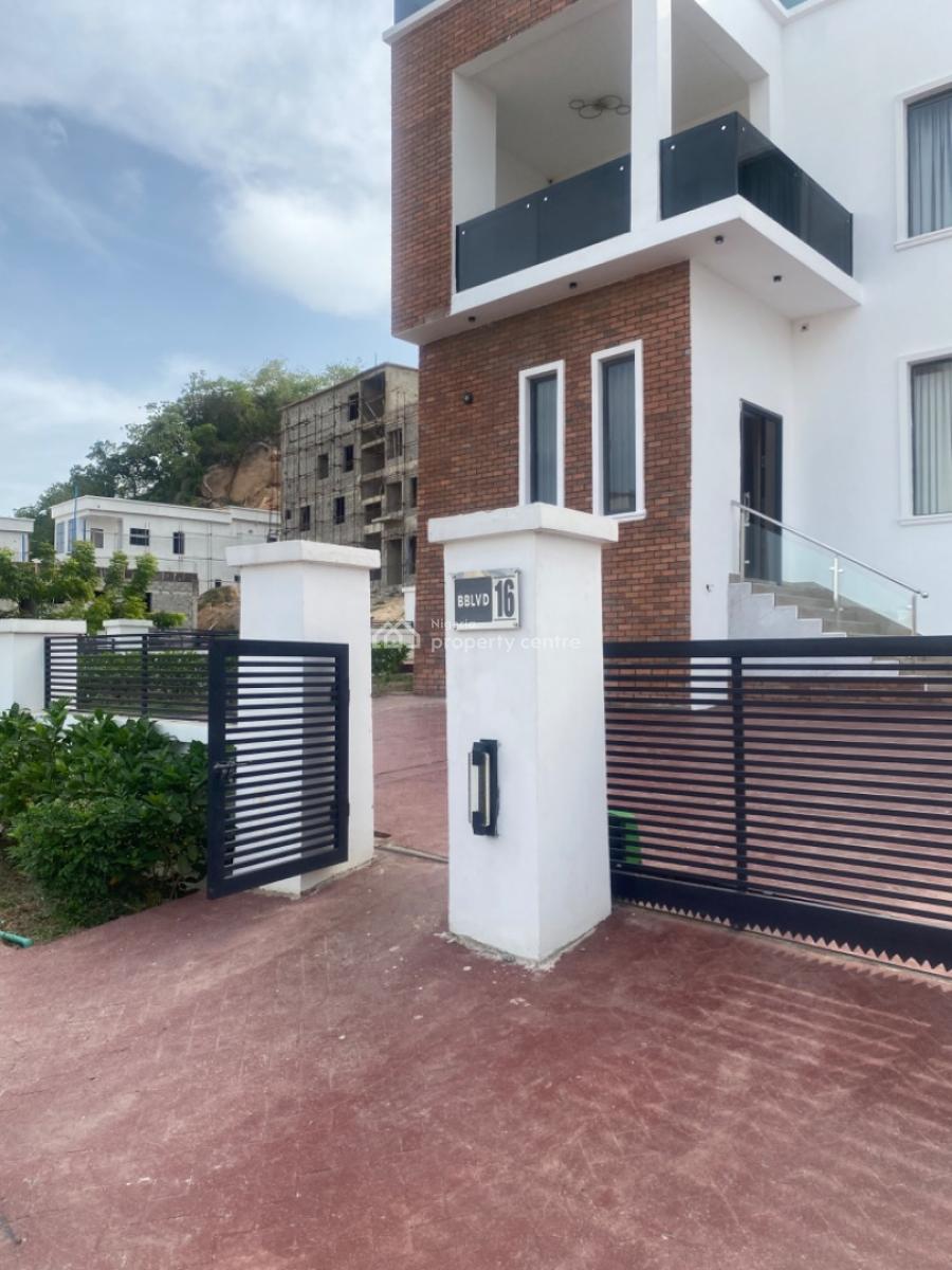 Fully Furnished 5-bedroom Duplex with 1-room Boys Quarters  Features:, One Billion Dollar Estate, Guzape District, Abuja, Detached Duplex for Sale