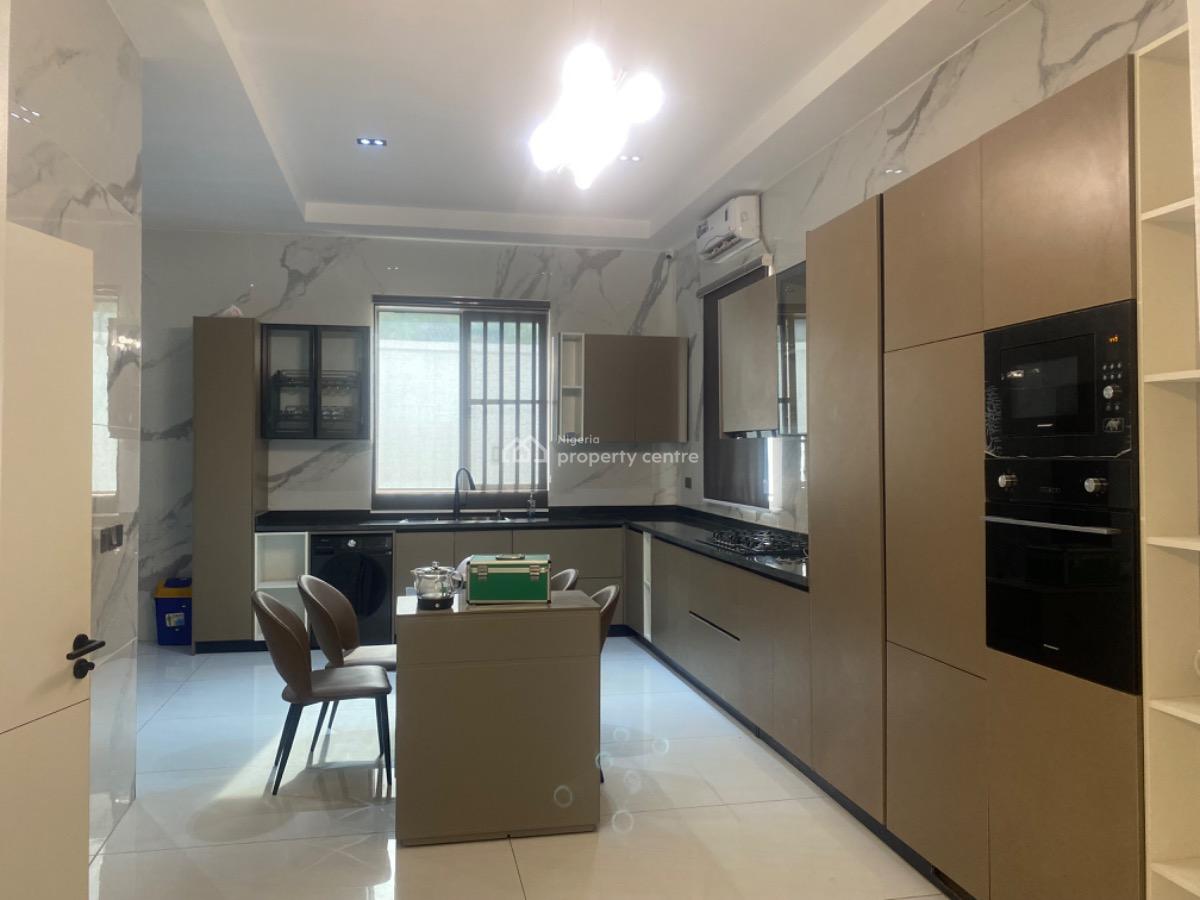 Fully Furnished 5-bedroom Duplex with 1-room Boys Quarters  Features:, One Billion Dollar Estate, Guzape District, Abuja, Detached Duplex for Sale