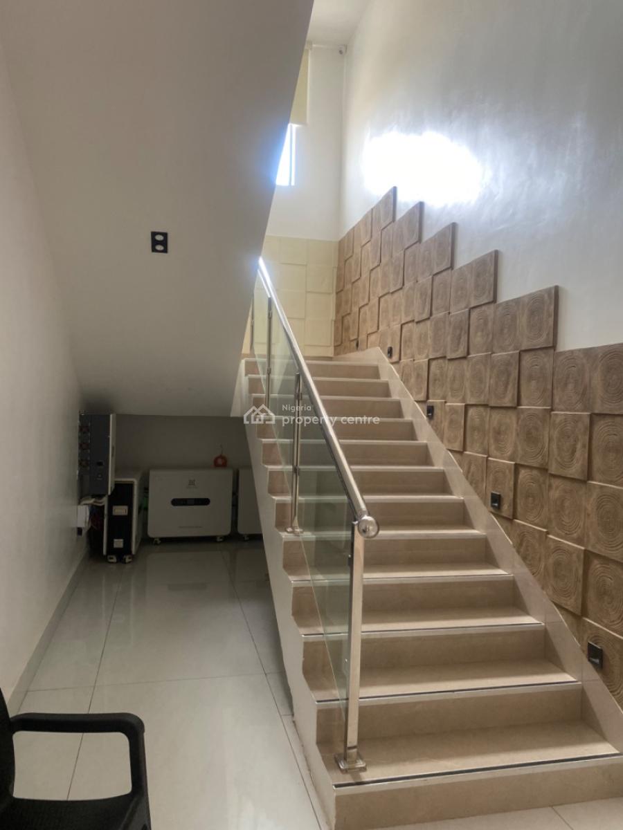 Fully Furnished 5-bedroom Duplex with 1-room Boys Quarters  Features:, One Billion Dollar Estate, Guzape District, Abuja, Detached Duplex for Sale