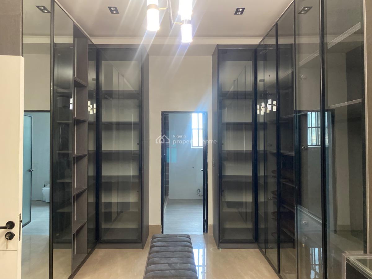 Fully Furnished 5-bedroom Duplex with 1-room Boys Quarters  Features:, One Billion Dollar Estate, Guzape District, Abuja, Detached Duplex for Sale