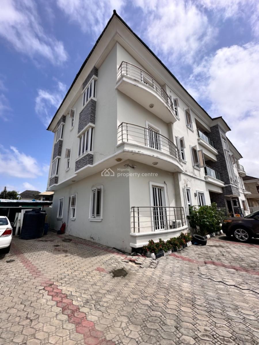 Clean 3bedroom Apartment with Bq., Ologolo Estate, Lekki, Lagos, Terraced Bungalow for Rent