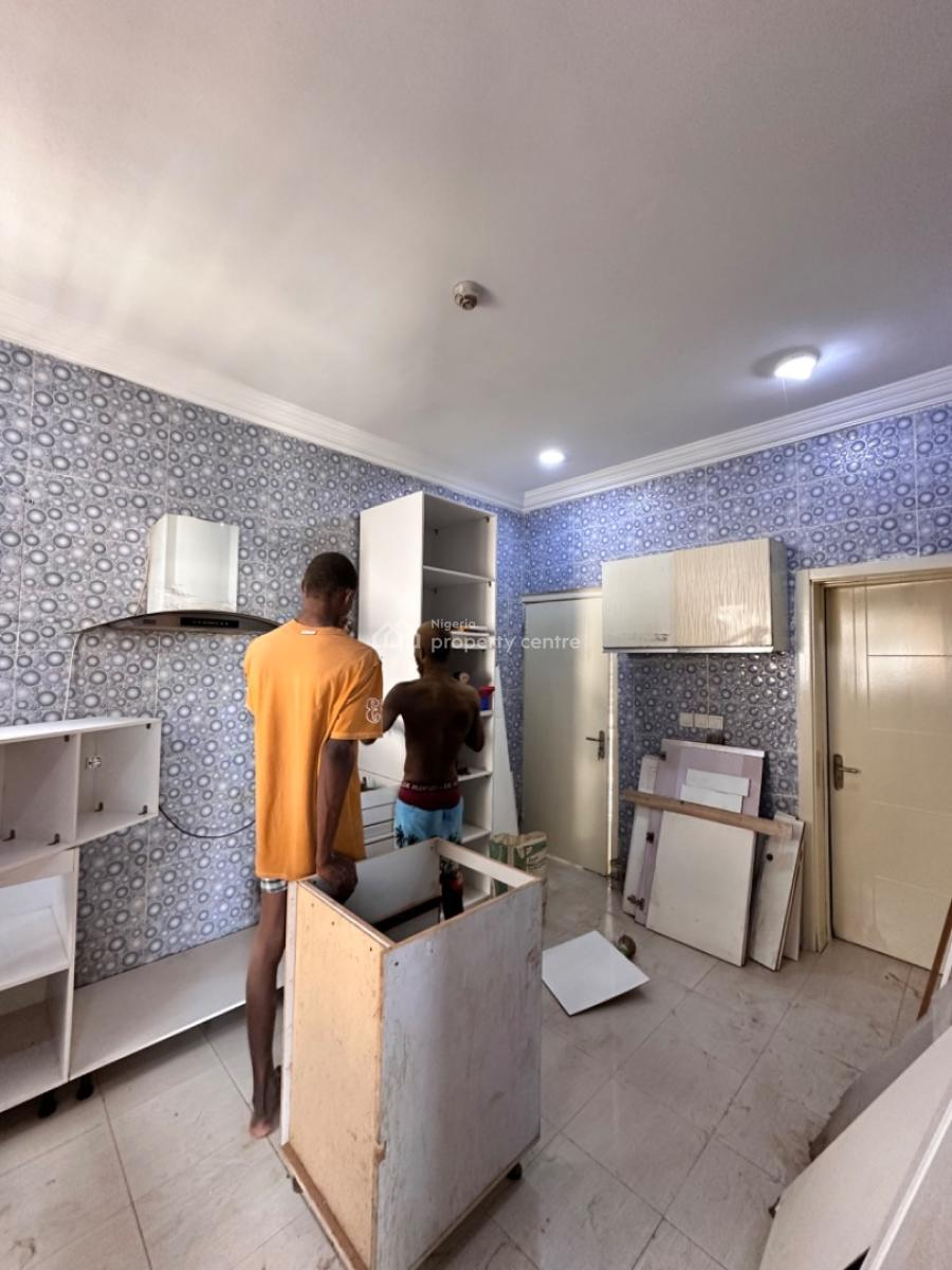 Clean 3bedroom Apartment with Bq., Ologolo Estate, Lekki, Lagos, Terraced Bungalow for Rent