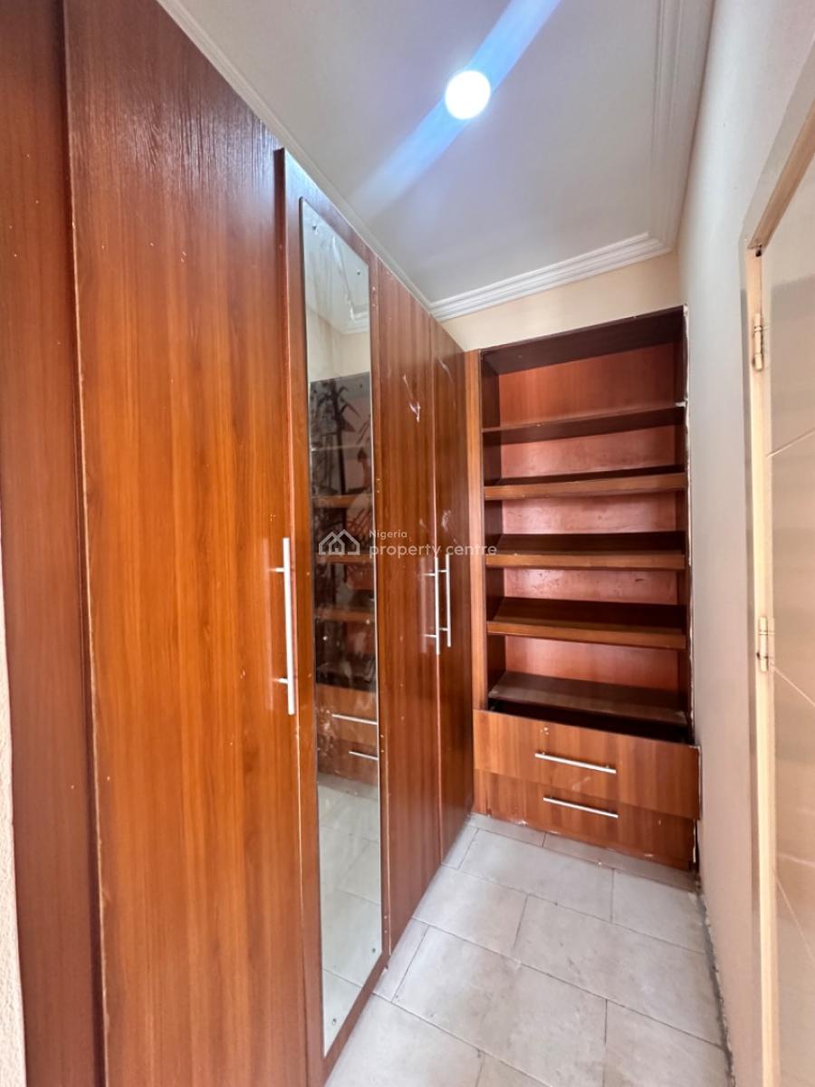 Clean 3bedroom Apartment with Bq., Ologolo Estate, Lekki, Lagos, Terraced Bungalow for Rent
