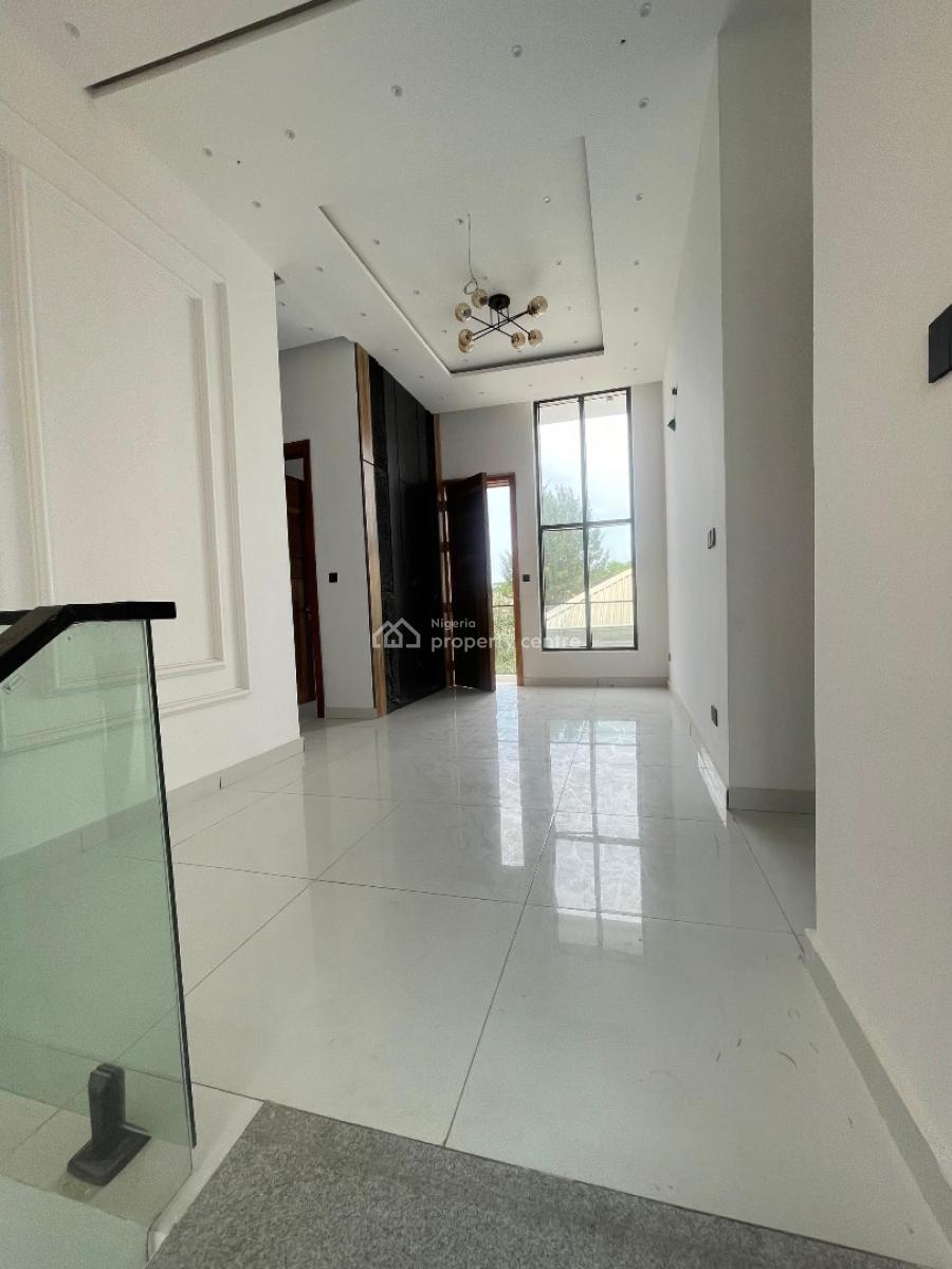 5 Bed in a Very Secure Estate, Megamound Estate, Ikota, Lekki, Lagos, Detached Duplex for Sale