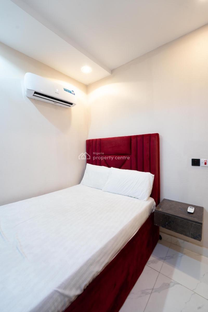 Olive  Luxury 2/3-bedroom Serviced Apartment    Prime Location: Ikate, Ikate, Ikate Elegushi, Lekki, Lagos, Detached Duplex Short Let
