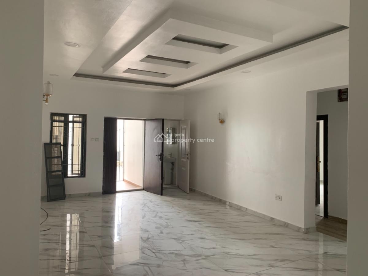 a Deluxe Two (2) Bedroom Flat, Gra Phase Iv, Port Harcourt, Rivers, Flat / Apartment for Rent
