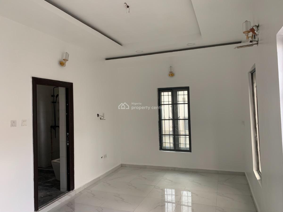 a Deluxe Two (2) Bedroom Flat, Gra Phase Iv, Port Harcourt, Rivers, Flat / Apartment for Rent