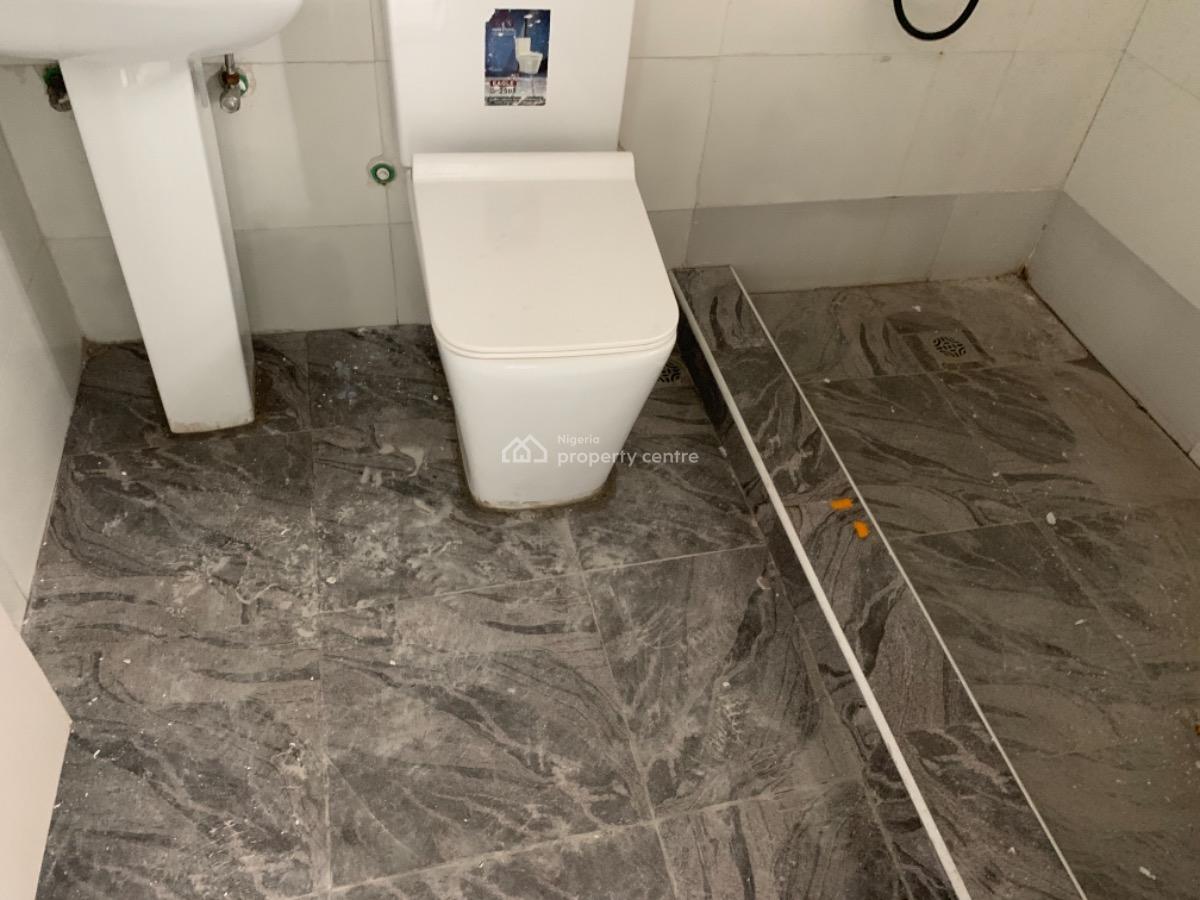 a Deluxe Two (2) Bedroom Flat, Gra Phase Iv, Port Harcourt, Rivers, Flat / Apartment for Rent