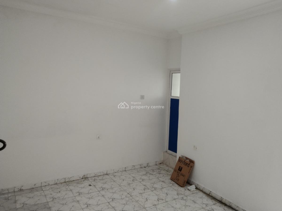 Peaceland Mini Flat, Adekunle, Yaba, Lagos, Mini Flat (room and Parlour) for Rent