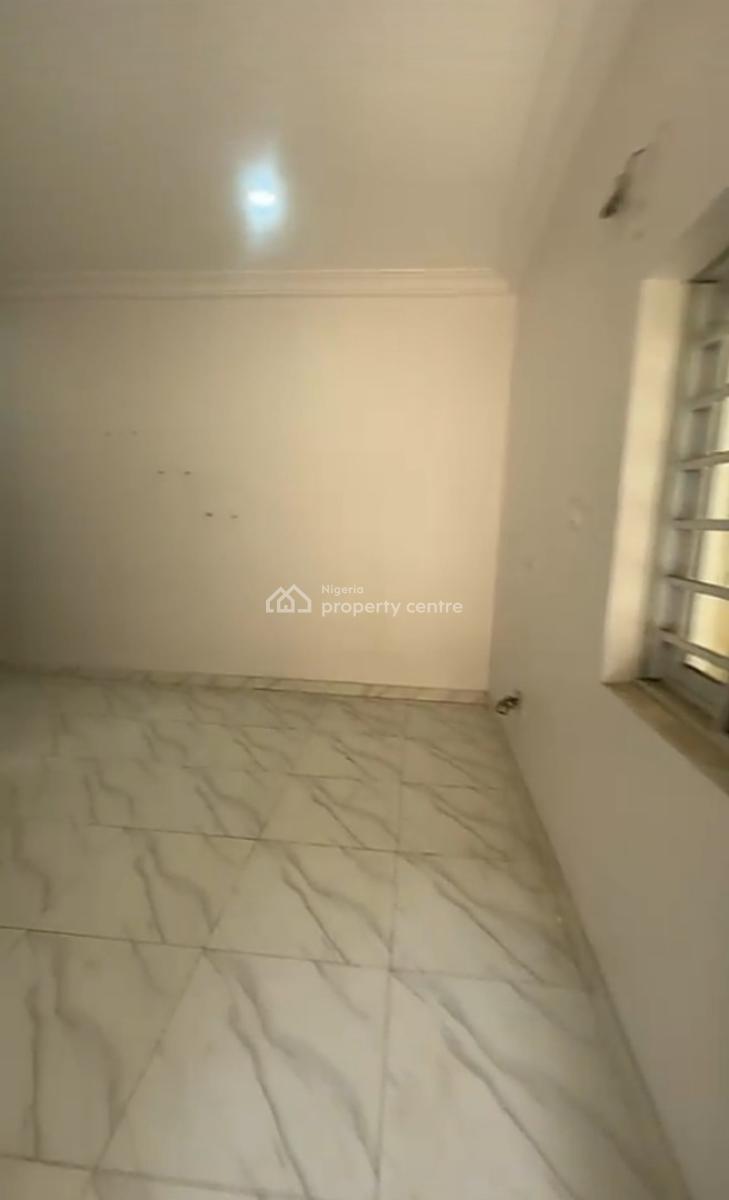 Large and Spacious Room Selfcon at Mobile Rd { Video}, Maroko Off Mobile Rd, Ilaje, Ajah, Lagos, Self Contain (single Rooms) for Rent