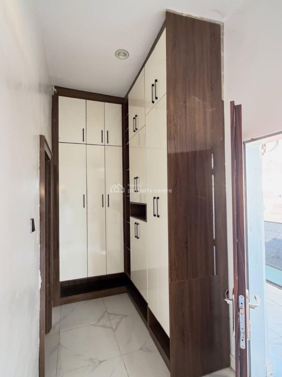 4 Beds + Bq  Detached  1 Bed Guest Chalet, Lokogoma District, Abuja, Detached Duplex for Sale