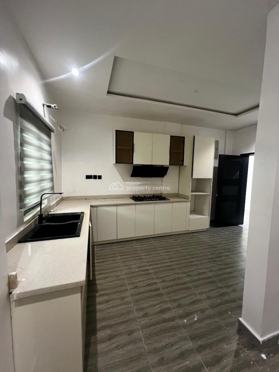 2 Bedrooms, Lekki Phase 1, Lekki, Lagos, Flat / Apartment for Rent