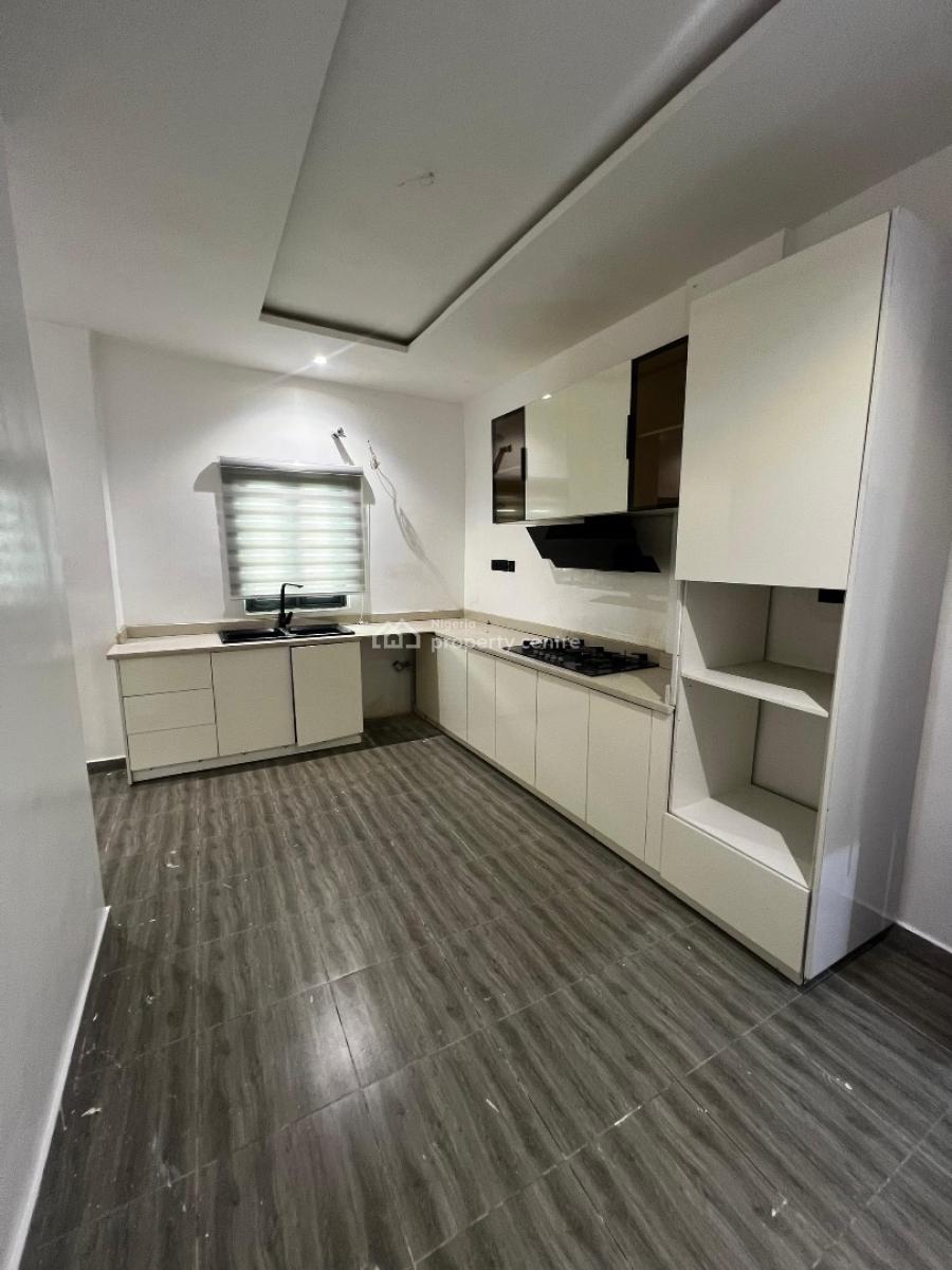 2 Bedrooms, Lekki Phase 1, Lekki, Lagos, Flat / Apartment for Rent