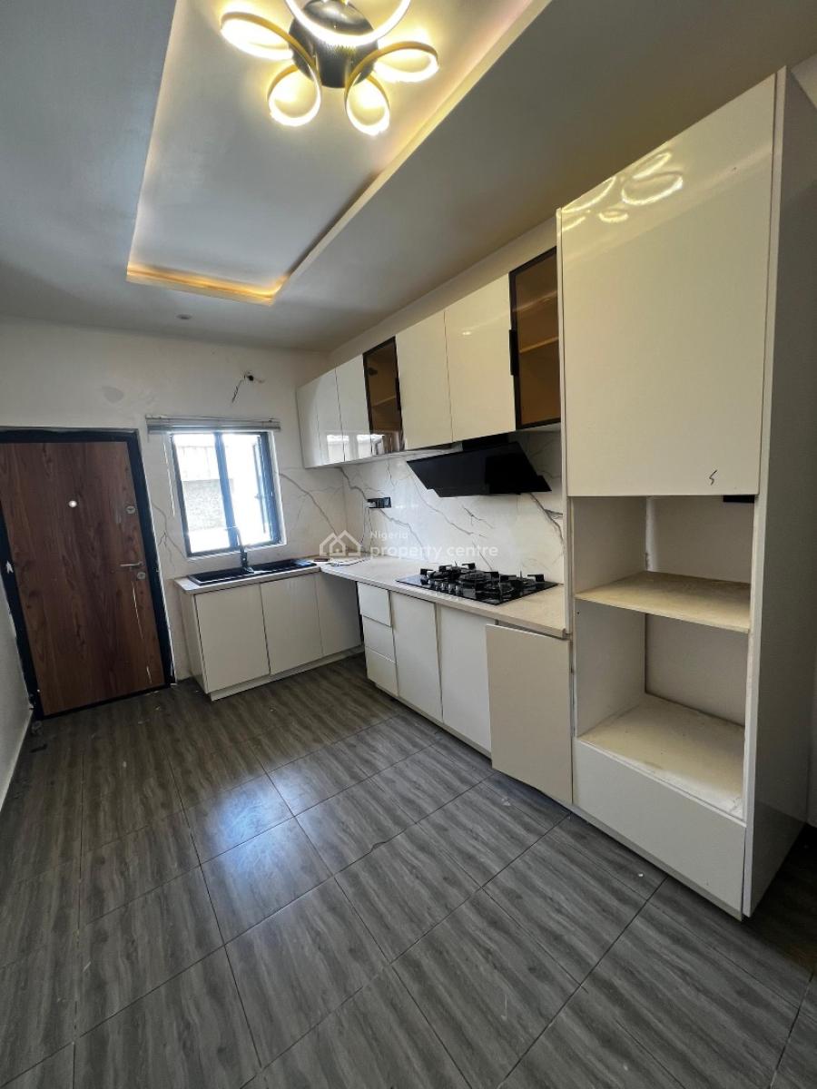 2 Bedrooms, Lekki Phase 1, Lekki, Lagos, Flat / Apartment for Rent