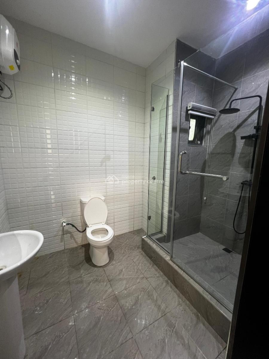 2 Bedrooms, Lekki Phase 1, Lekki, Lagos, Flat / Apartment for Rent