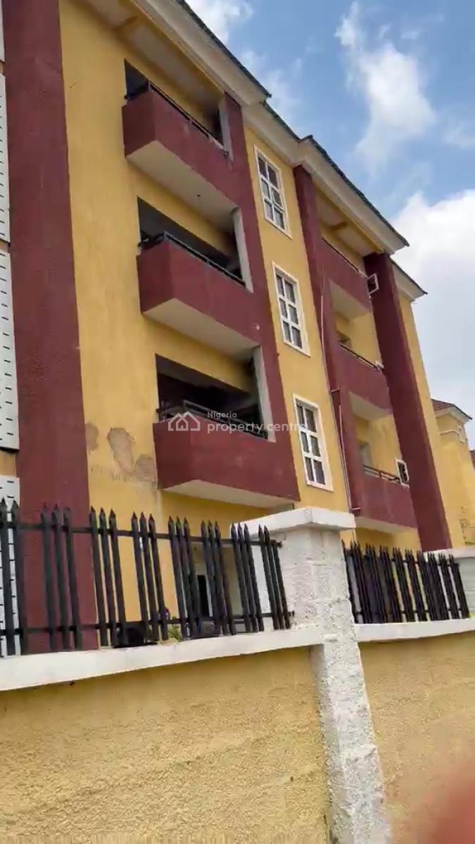 3-bedroom Flat Second Floor  Secure Gated Compound, Enl Estate, Guzape District, Abuja, Flat / Apartment for Rent
