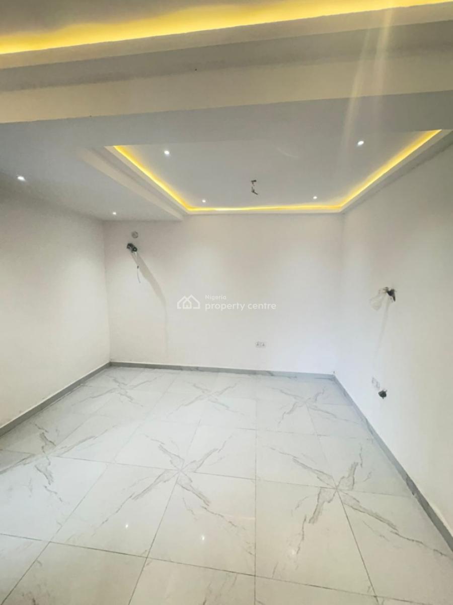 Newly Renovated Mini-flat on 1st Floor, Oniru, Victoria Island (vi), Lagos, Mini Flat (room and Parlour) for Rent