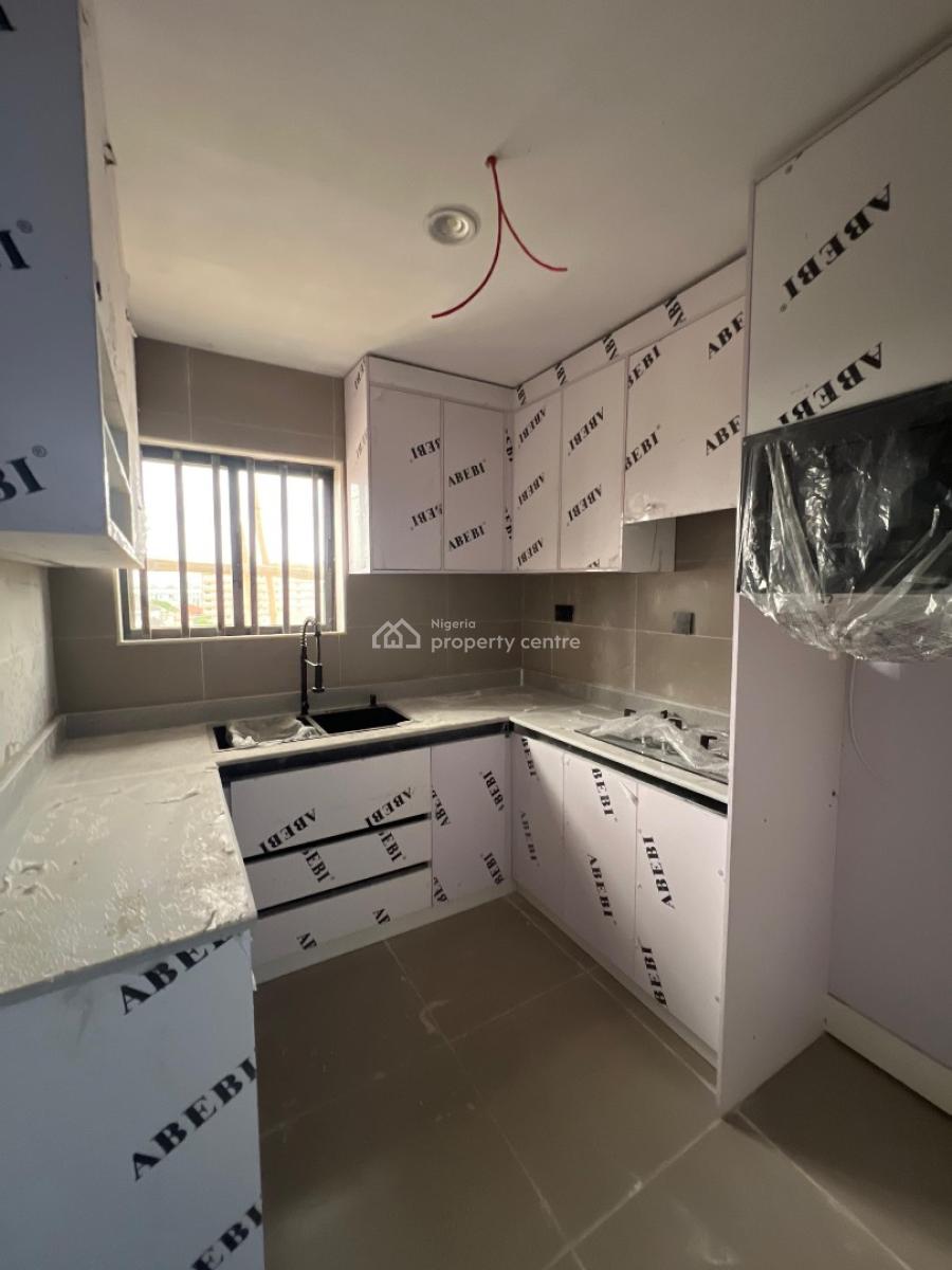 Fully Finished 2bed Apartment Just 10mins From The Airport with Return, Elevator,concierge Services,fully Serviced Estate,ample Parking, Adeniyi Jones, Ikeja, Lagos, Flat / Apartment for Sale