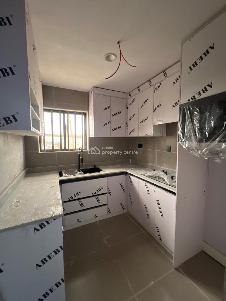 Fully Finished 2bed Apartment Just 10mins From The Airport with Return, Elevator,concierge Services,fully Serviced Estate,ample Parking, Adeniyi Jones, Ikeja, Lagos, Flat / Apartment for Sale