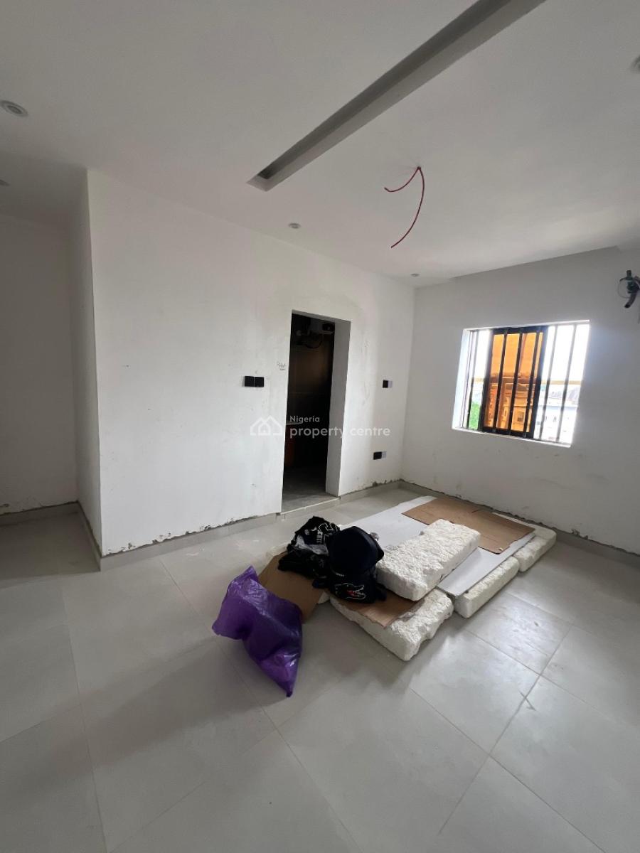 Fully Finished 2bed Apartment Just 10mins From The Airport with Return, Elevator,concierge Services,fully Serviced Estate,ample Parking, Adeniyi Jones, Ikeja, Lagos, Flat / Apartment for Sale