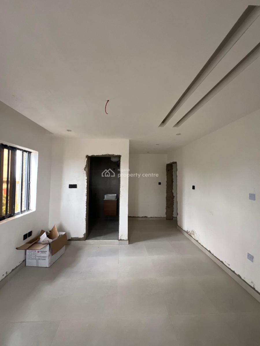 Fully Finished 2bed Apartment Just 10mins From The Airport with Return, Elevator,concierge Services,fully Serviced Estate,ample Parking, Adeniyi Jones, Ikeja, Lagos, Flat / Apartment for Sale