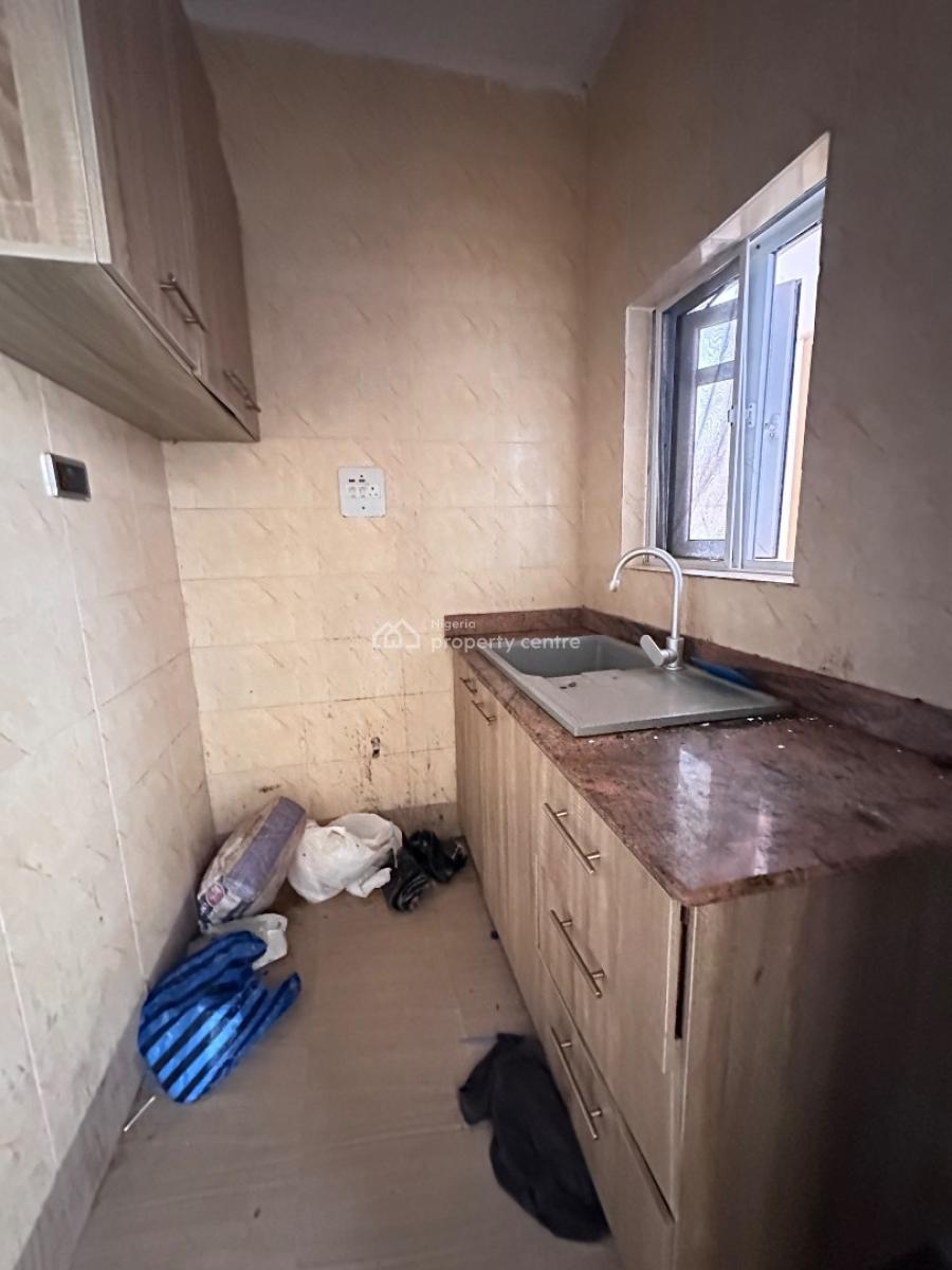 Fully Serviced and Waterfront  Mini Flat, New Road,chevron, Lekki, Lagos, Mini Flat (room and Parlour) for Rent
