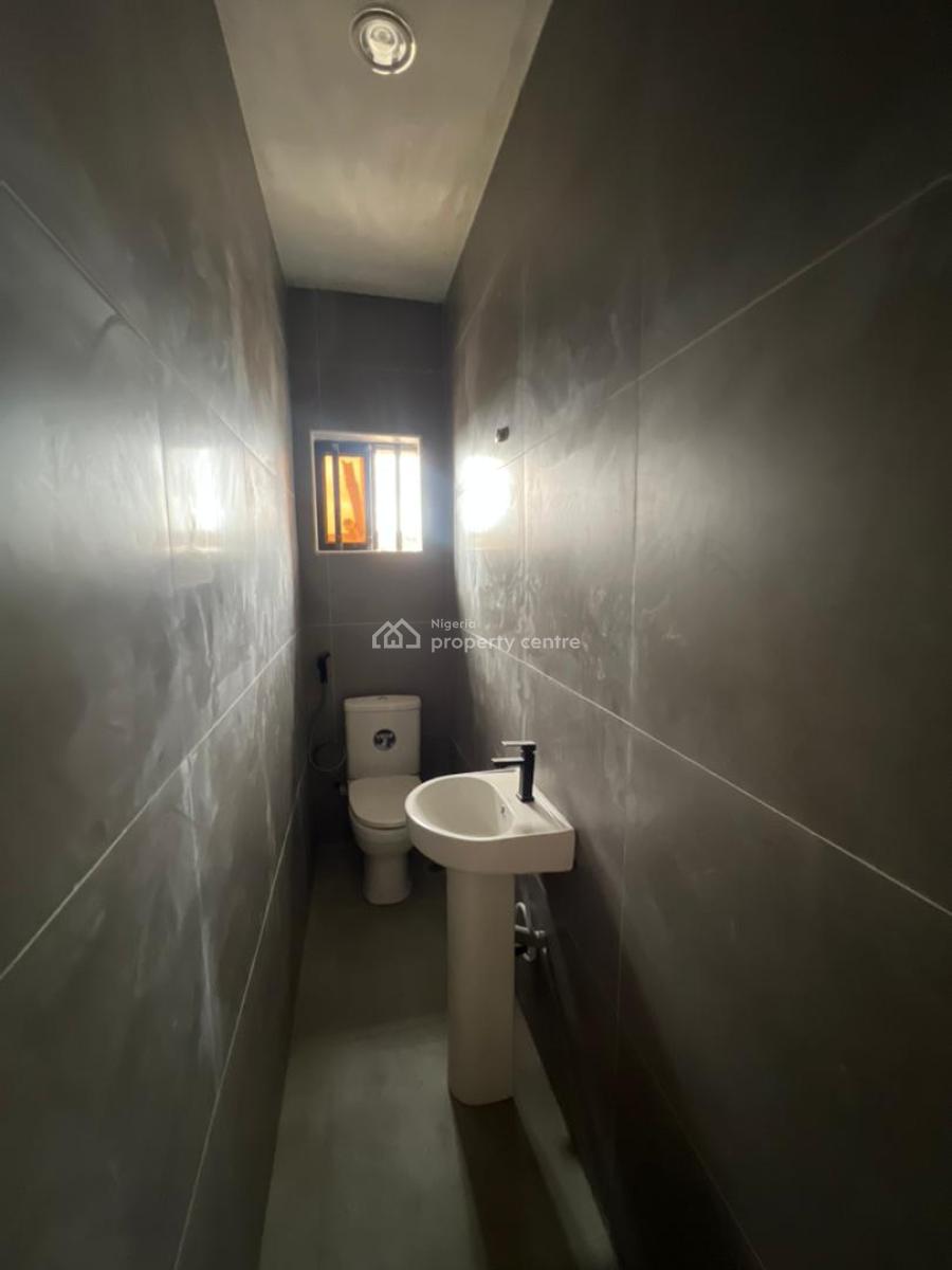 Fully Furnished 2 Bedroom Apartments in Ikeja in a Gated Estate, Just 10 Minutes From The Airport Hotel, Adeniyi Jones, Ikeja, Lagos, Flat / Apartment for Sale