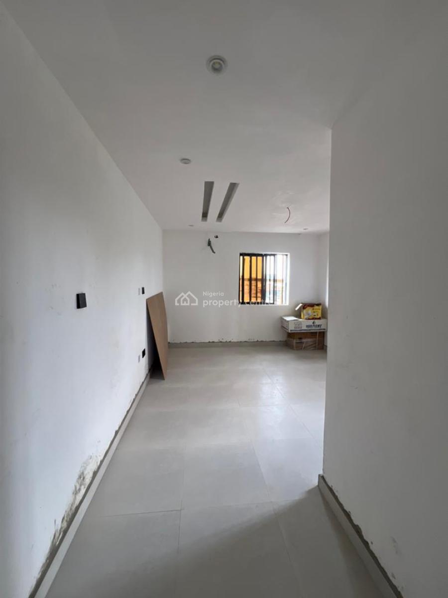 Fully Furnished 2 Bedroom Apartments in Ikeja in a Gated Estate, Just 10 Minutes From The Airport Hotel, Adeniyi Jones, Ikeja, Lagos, Flat / Apartment for Sale