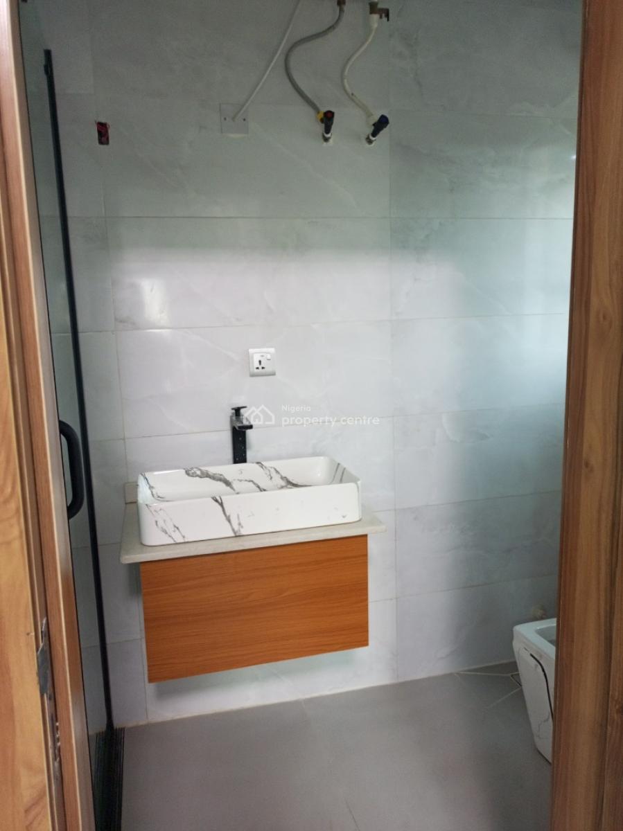 Luxury 2bedroom Penthouse with Big Sit Out N Study Room, Ikate Elegushi, Lekki, Lagos, Flat / Apartment for Rent