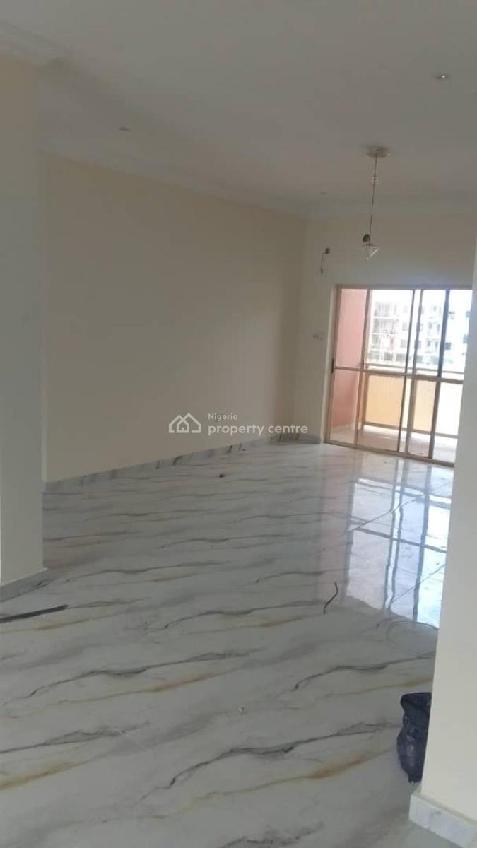 2 Units of Newly Renovated Spacious 3 Bedroom Flats (partially Service, Ikate Elegushi, Lekki, Lagos, Flat / Apartment for Rent