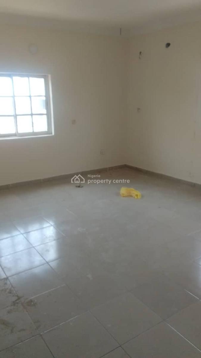 2 Units of Newly Renovated Spacious 3 Bedroom Flats (partially Service, Ikate Elegushi, Lekki, Lagos, Flat / Apartment for Rent