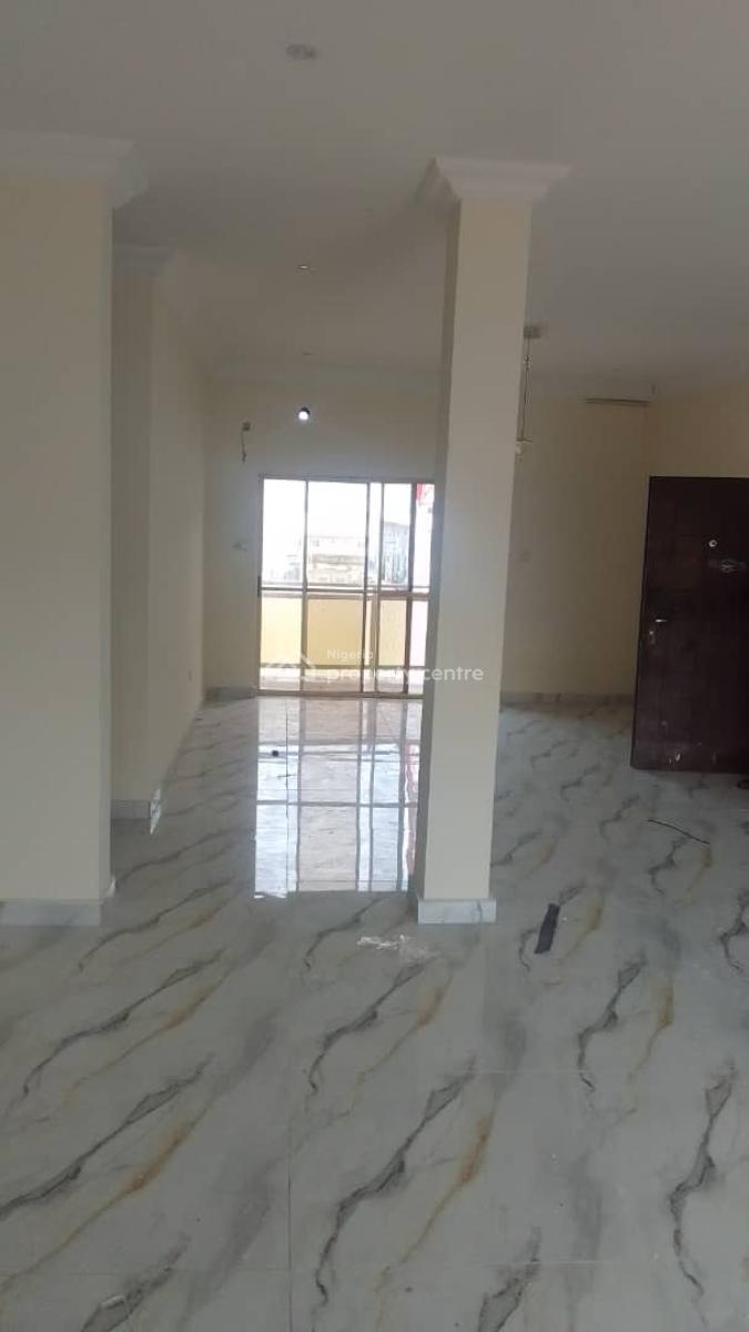 2 Units of Newly Renovated Spacious 3 Bedroom Flats (partially Service, Ikate Elegushi, Lekki, Lagos, Flat / Apartment for Rent