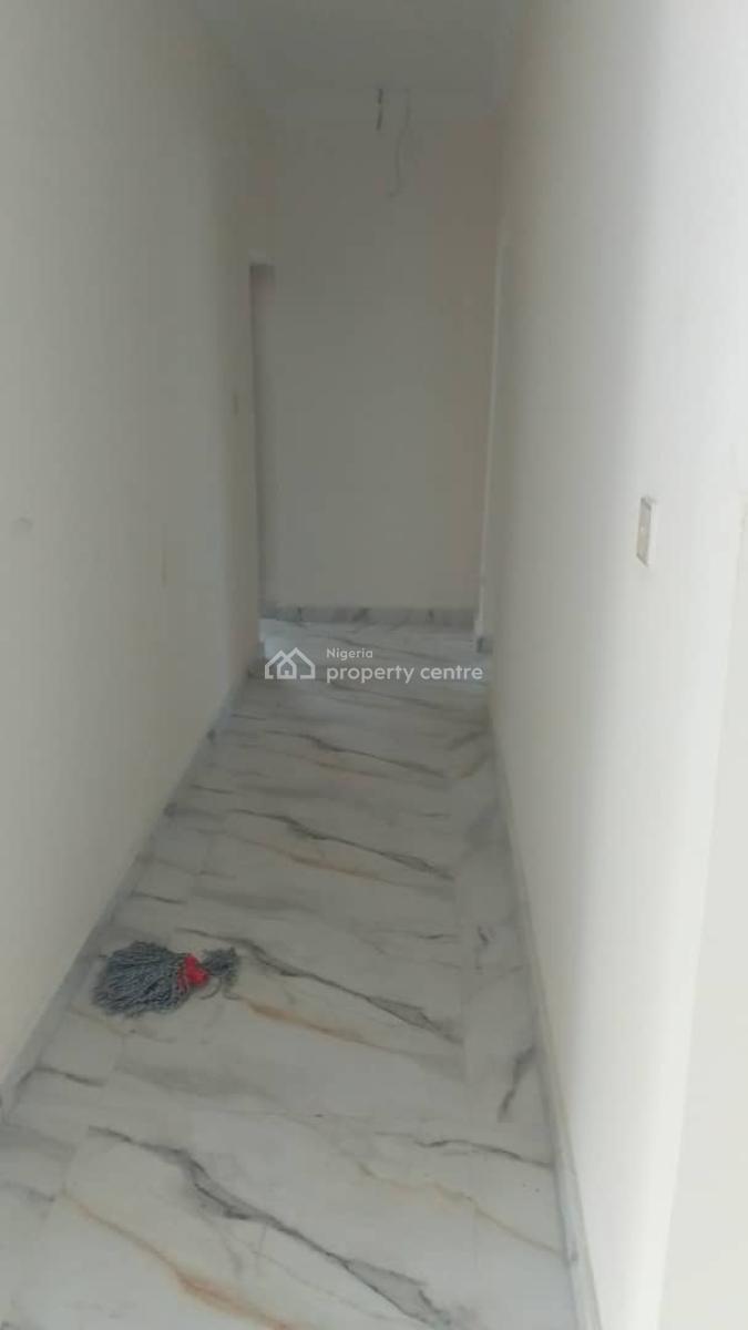 2 Units of Newly Renovated Spacious 3 Bedroom Flats (partially Service, Ikate Elegushi, Lekki, Lagos, Flat / Apartment for Rent