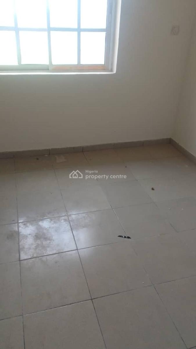 2 Units of Newly Renovated Spacious 3 Bedroom Flats (partially Service, Ikate Elegushi, Lekki, Lagos, Flat / Apartment for Rent