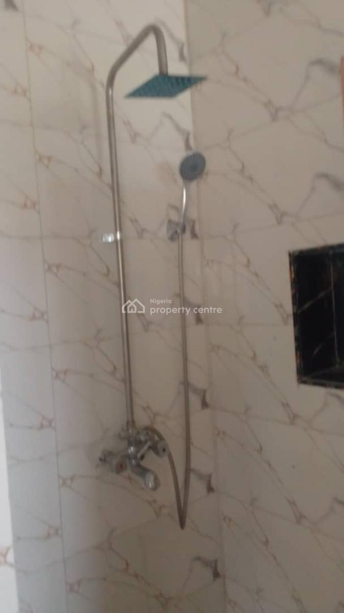 2 Units of Newly Renovated Spacious 3 Bedroom Flats (partially Service, Ikate Elegushi, Lekki, Lagos, Flat / Apartment for Rent