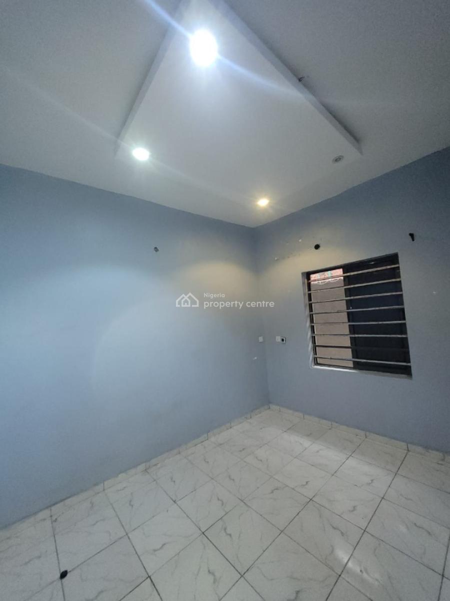 Modern 2 Bedroom Flat with Both Rooms En-suite, Gbagada, Lagos, Flat / Apartment for Rent