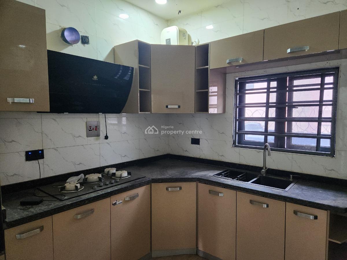 Luxury 6 Bedroom Fully Detached House, Unity Estate, Festac, Amuwo Odofin, Lagos, Detached Duplex for Sale
