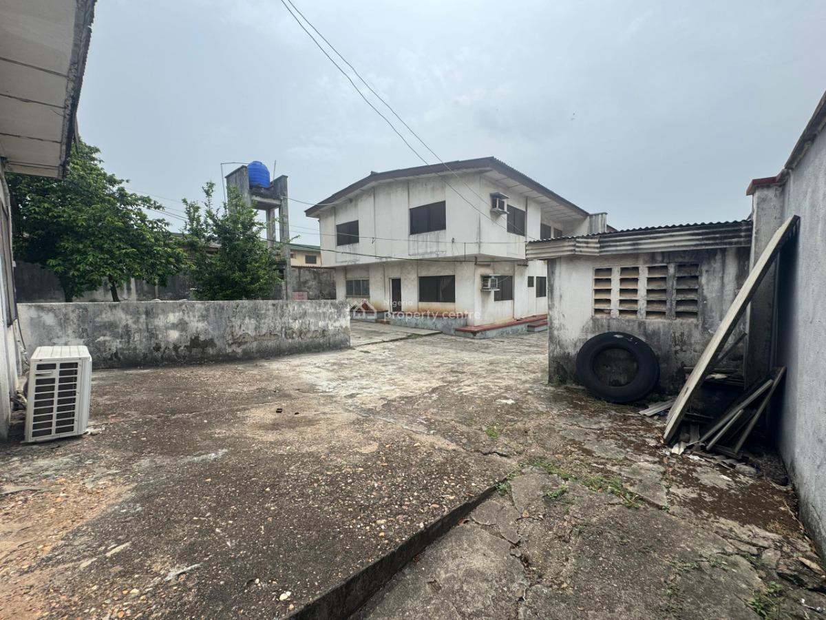 1000sqm Land with a Demolishable Structure in an Estate, Adeniyi Jones, Adeniyi Jones, Ikeja, Lagos, Residential Land for Sale