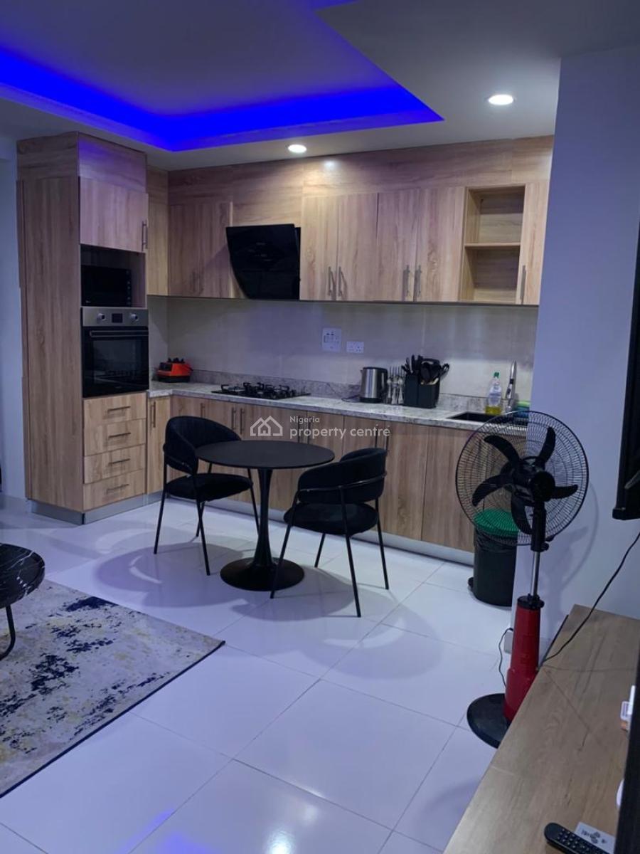 1 Bedroom Apartment, Chevron, Igbo Efon, Lekki, Lagos, Flat / Apartment Short Let
