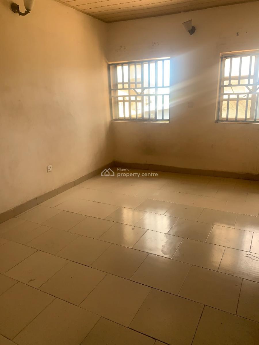 Luxury Selfcontained Shared Apartment, Peacevile, Badore, Ajah, Lagos, Self Contain (single Rooms) for Rent