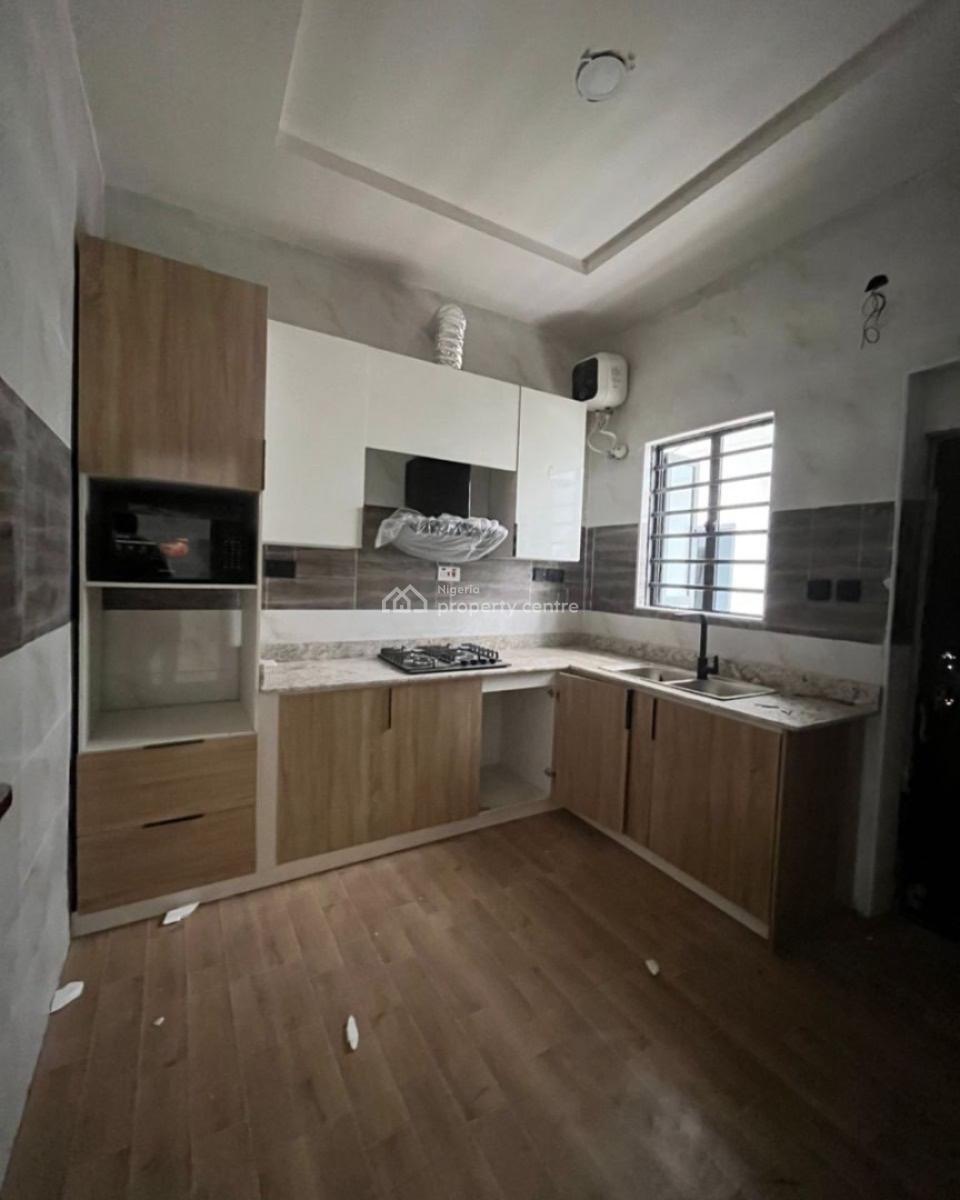 Spacious 2 Bedroom Apartment, Ajah, Lagos, House for Sale